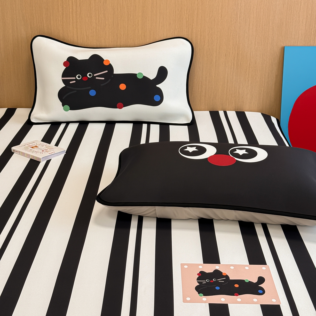 91家纺网 家纺一手货源 找家纺 懒猫家纺 2026新款大版卡通云感果冻床席床笠凉席 极简黑猫-床席款