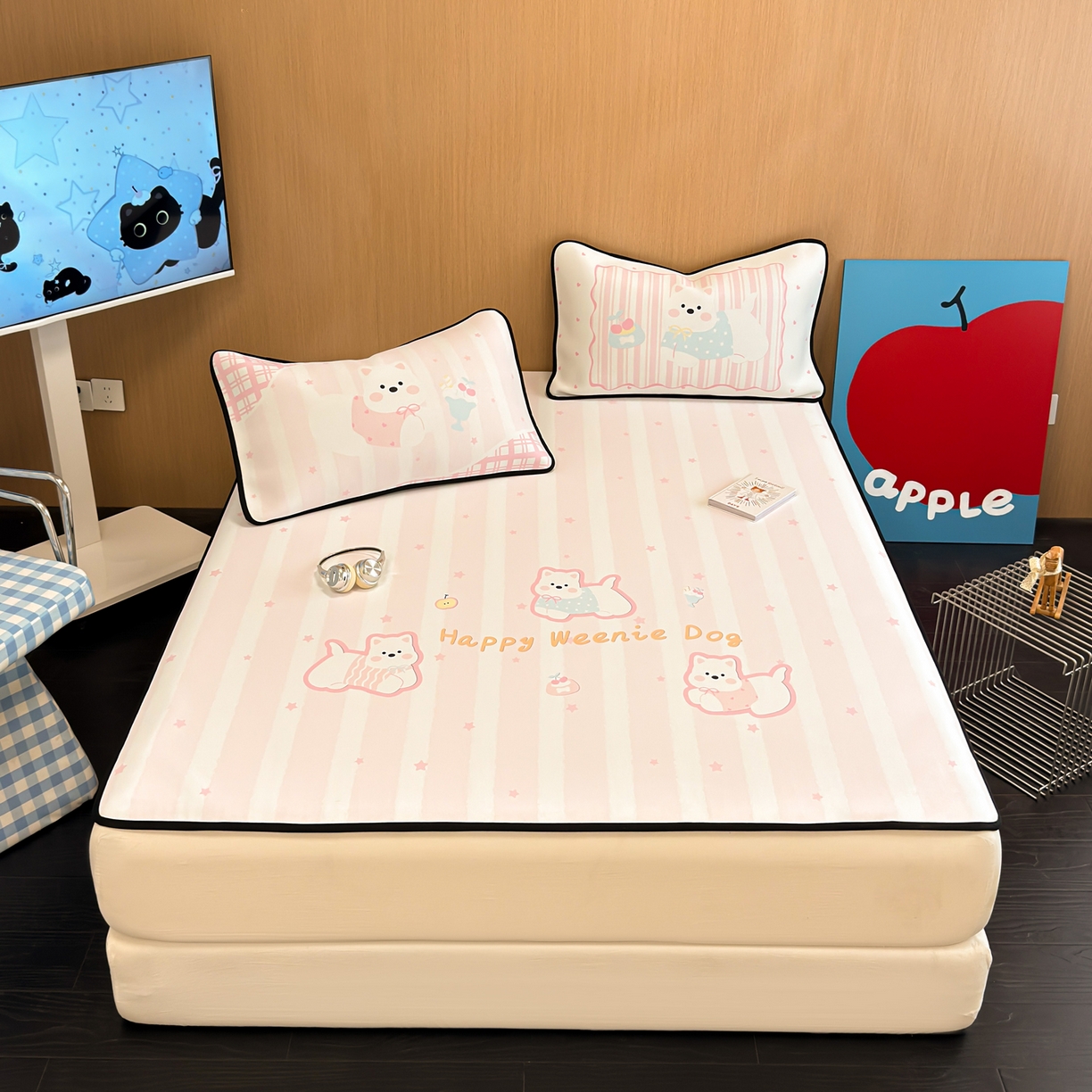 91家纺网 家纺一手货源 找家纺 懒猫家纺 2026新款大版卡通云感果冻床席床笠凉席 蜜桃汪星-床席款