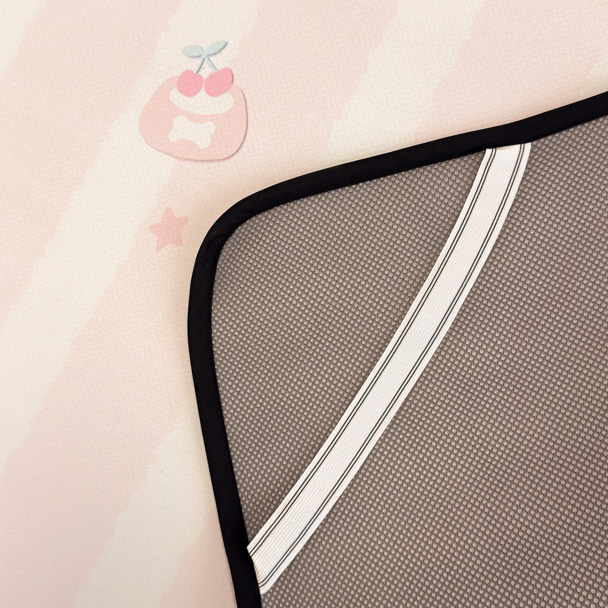 91家纺网 家纺一手货源 找家纺 懒猫家纺 2026新款大版卡通云感果冻床席床笠凉席 蜜桃汪星-床席款