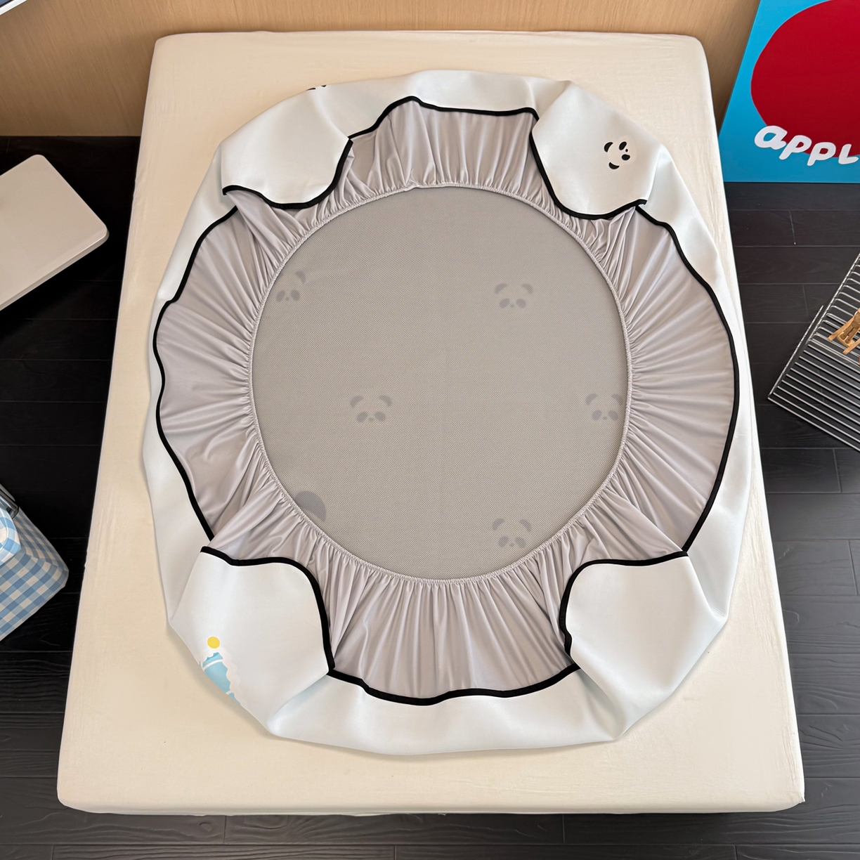 91家纺网 家纺一手货源 找家纺 懒猫家纺 2026新款大版卡通云感果冻床席床笠凉席 蝴蝶结小猫-床笠款