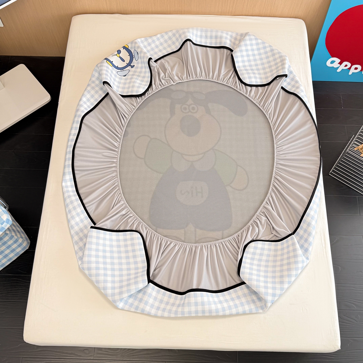 91家纺网 家纺一手货源 找家纺 懒猫家纺 2026新款大版卡通云感果冻床席床笠凉席 蓝格小狗-床笠款