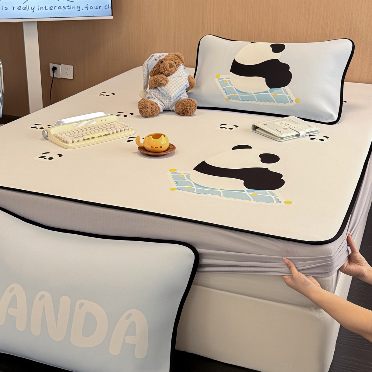 91家纺网 家纺一手货源 找家纺 懒猫家纺 2026新款大版卡通云感果冻床席床笠凉席 奶白团团-床笠款