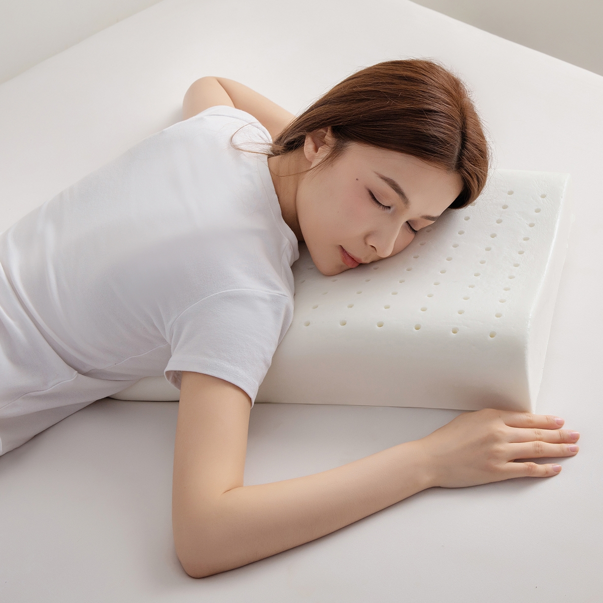 91家纺网 家纺一手货源 找家纺 （总）枕星记忆枕 2026新款零压慢回弹记忆乳胶枕枕头枕芯