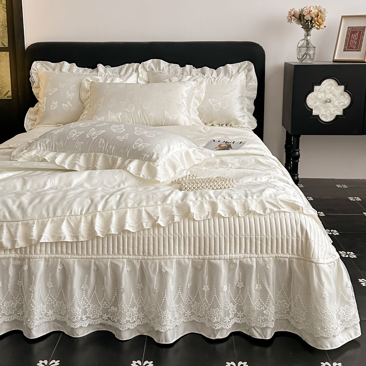 91家纺网 家纺一手货源 找家纺 （总）富米莱（原臻工厂） 2026新款花边蕾丝款水洗真丝提花床盖床单床裙夏凉被四件套