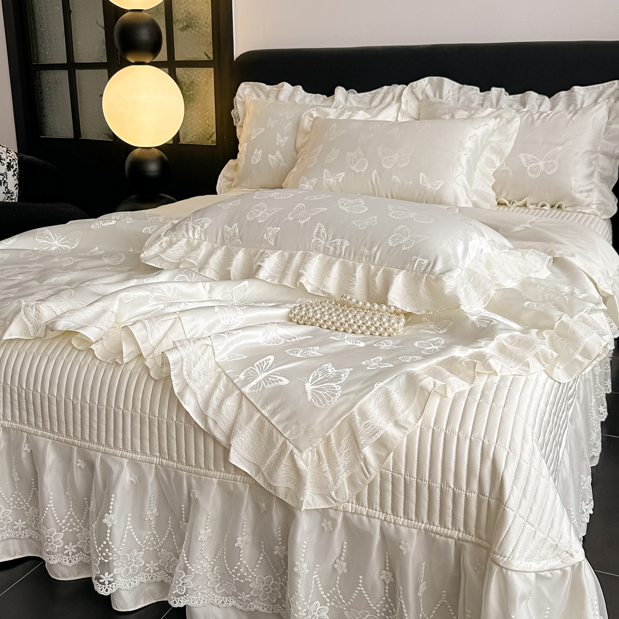 91家纺网 家纺一手货源 找家纺 （总）富米莱（原臻工厂） 2026新款花边蕾丝款水洗真丝提花床盖床单床裙夏凉被四件套