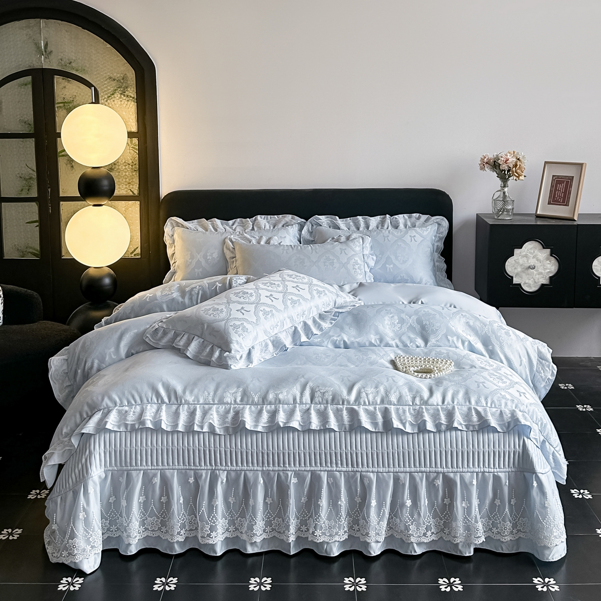 91家纺网 家纺一手货源 找家纺 （总）富米莱（原臻工厂） 2026新款花边蕾丝款水洗真丝提花床盖床单床裙夏凉被四件套