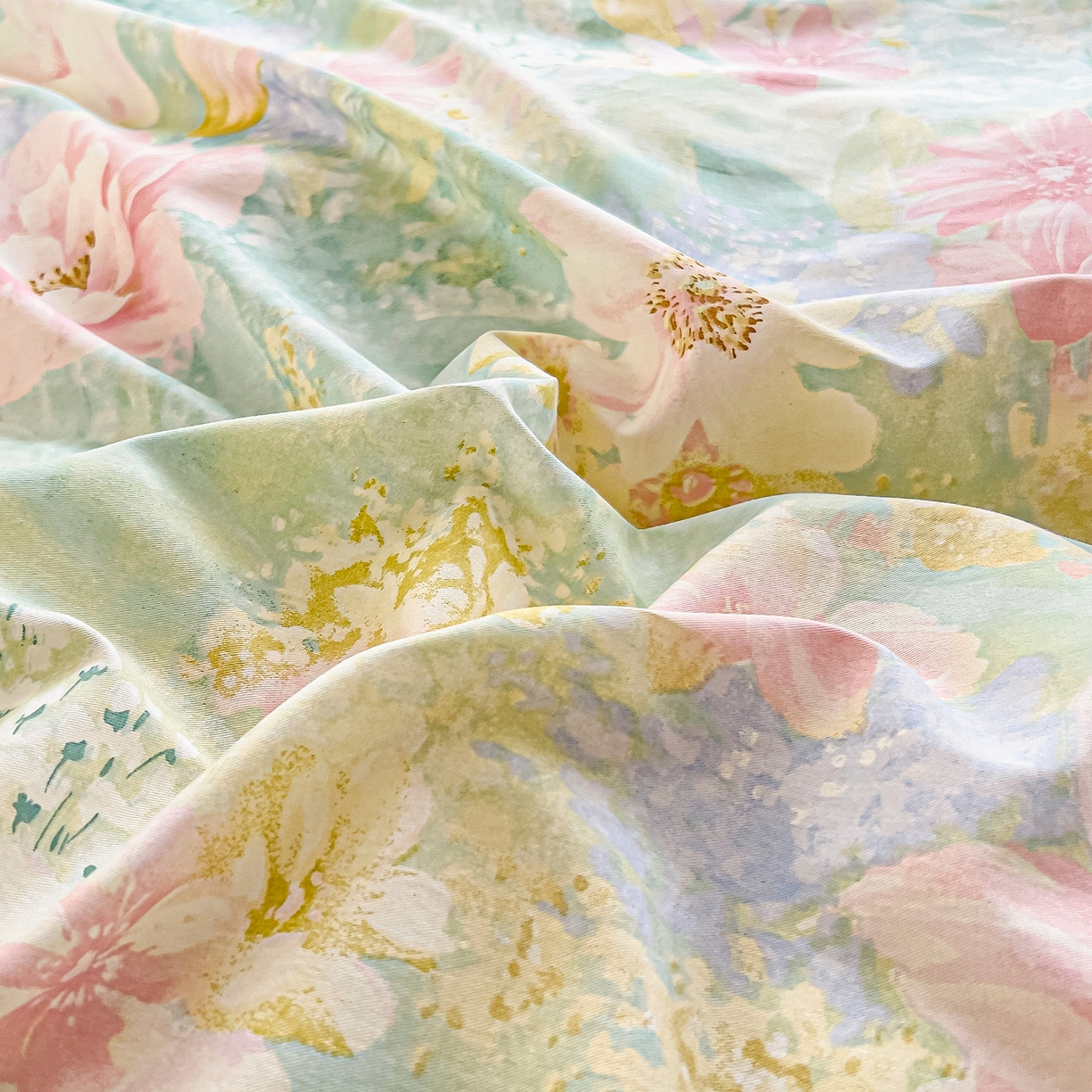 91家纺网 家纺一手货源 找家纺 琪琪阁家纺 2026新款加厚全棉纯棉四件套 白棠雾黎