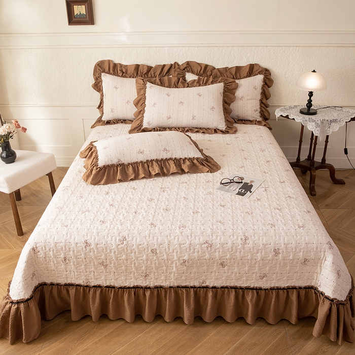 91家纺网 家纺一手货源 找家纺 （总）贝凯瑞 2026新款（美拉德）系列双层纱木棉水洗棉法式花边单件三件四件床盖