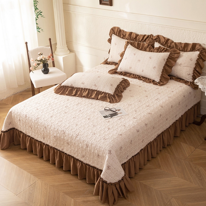 91家纺网 家纺一手货源 找家纺 （总）贝凯瑞 2026新款（美拉德）系列双层纱木棉水洗棉法式花边单件三件四件床盖