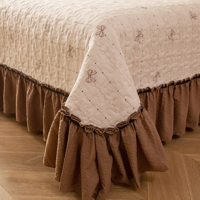 91家纺网 家纺一手货源 找家纺 （总）贝凯瑞 2026新款（美拉德）系列双层纱木棉水洗棉法式花边单件三件四件床盖