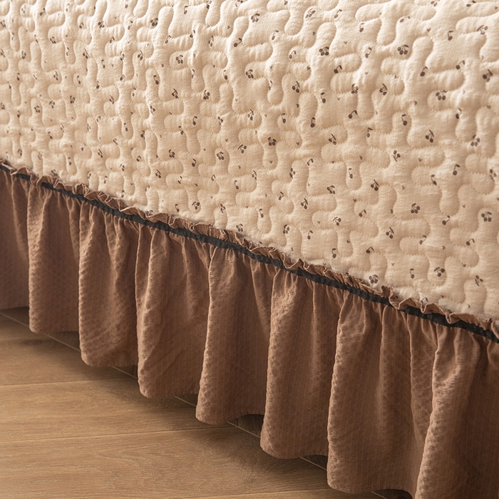 91家纺网 家纺一手货源 找家纺 贝凯瑞 2026新款（美拉德）系列双层纱木棉水洗棉法式花边单件三件四件床盖 美拉德-可可樱桃