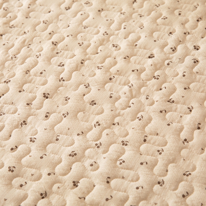 91家纺网 家纺一手货源 找家纺 贝凯瑞 2026新款（美拉德）系列双层纱木棉水洗棉法式花边单件三件四件床盖 美拉德-可可樱桃