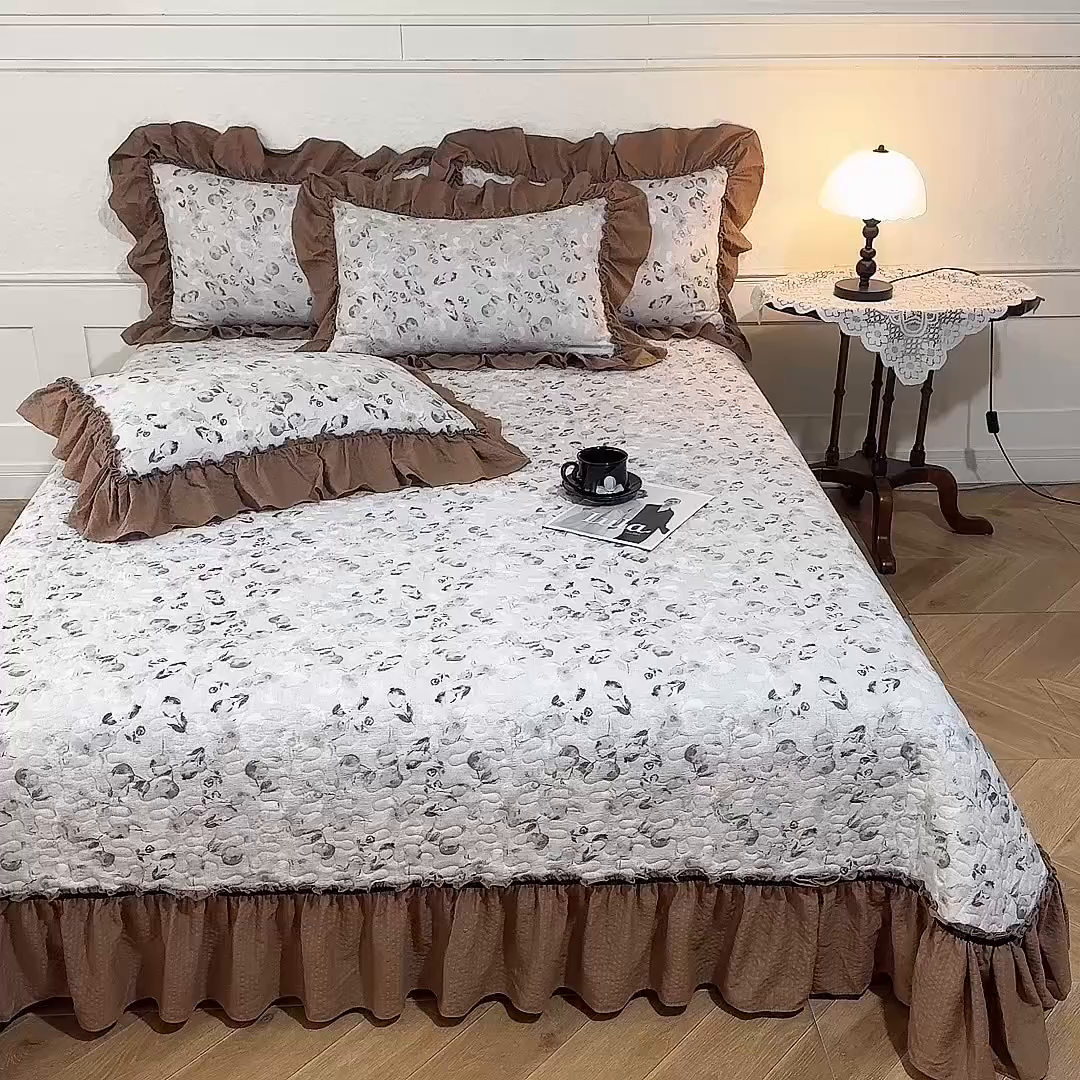 91家纺网 家纺一手货源 找家纺 贝凯瑞 2026新款（美拉德）系列双层纱木棉水洗棉法式花边单件三件四件床盖 美拉德-蜜茶