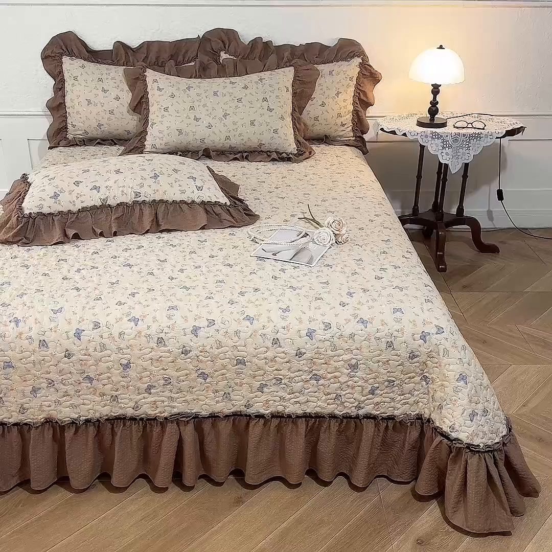 91家纺网 家纺一手货源 找家纺 贝凯瑞 2026新款（美拉德）系列双层纱木棉水洗棉法式花边单件三件四件床盖 美拉德-唐彩