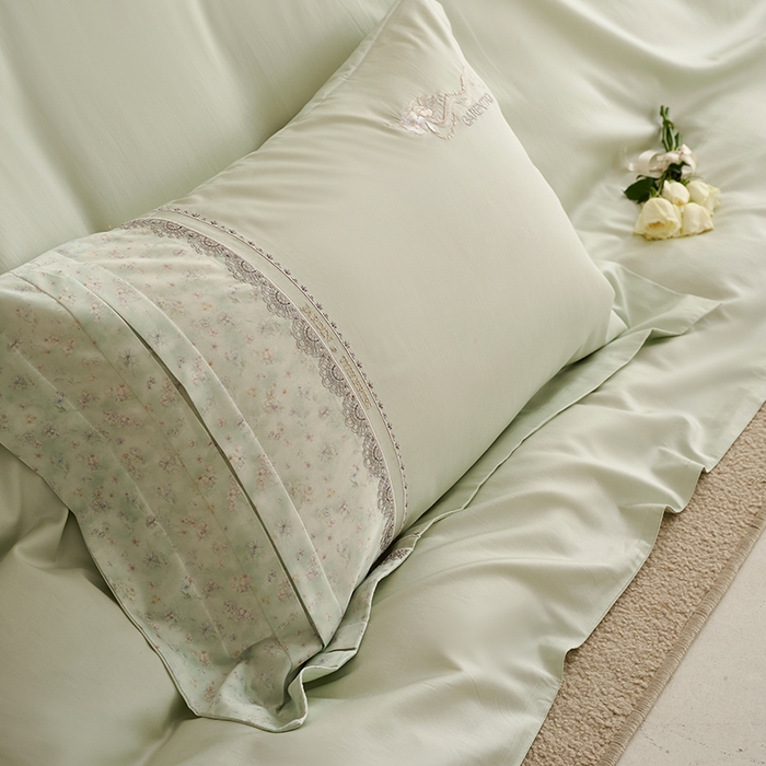 91家纺网 家纺一手货源 找家纺 诗黛尔 2026春夏新品云朵棉印花刺绣美洛蒂系列四件套 美洛蒂-香草绿