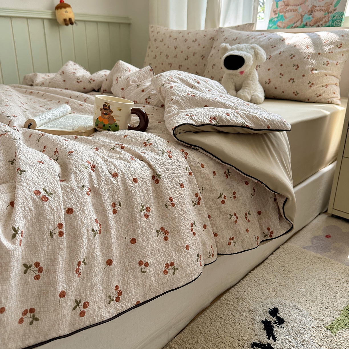 91家纺网 家纺一手货源 找家纺 贝扬思家纺 2026新款泡芙纱单夏被凉糖系列（凉而不冰的触感，清凉与柔软兼得） 凉糖-酒渍樱桃