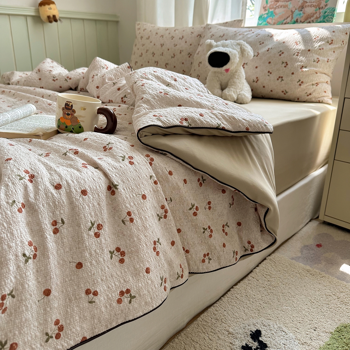 91家纺网 家纺一手货源 找家纺 贝扬思家纺 2026新款泡芙纱单夏被凉糖系列（凉而不冰的触感，清凉与柔软兼得） 凉糖-酒渍樱桃