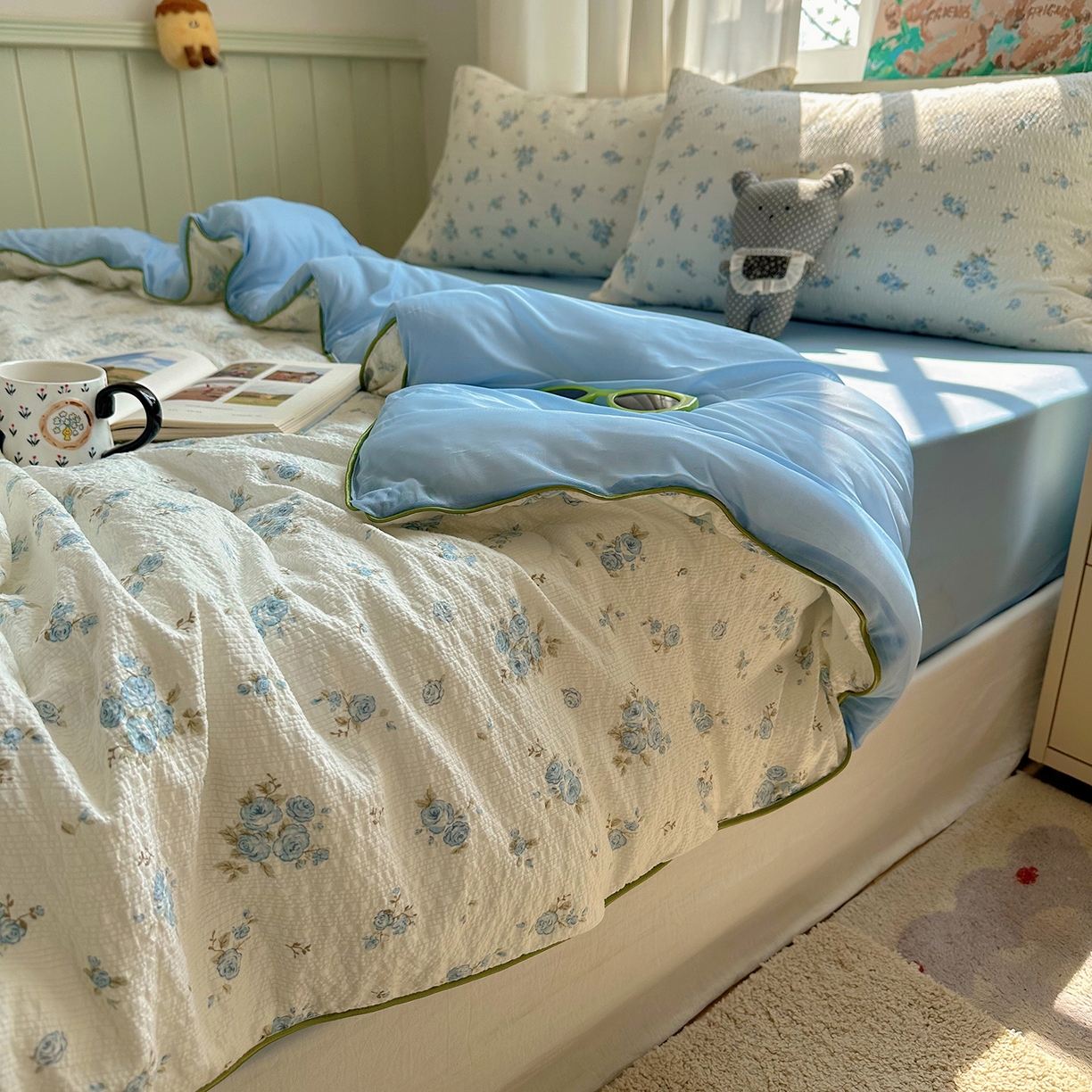 91家纺网 家纺一手货源 找家纺 贝扬思家纺 2026新款泡芙纱单夏被凉糖系列（凉而不冰的触感，清凉与柔软兼得） 凉糖-蓝雪草