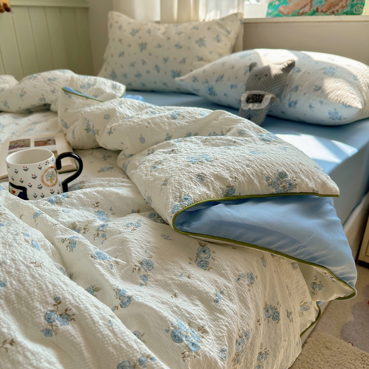 91家纺网 家纺一手货源 找家纺 贝扬思家纺 2026新款泡芙纱单夏被凉糖系列（凉而不冰的触感，清凉与柔软兼得） 凉糖-蓝雪草