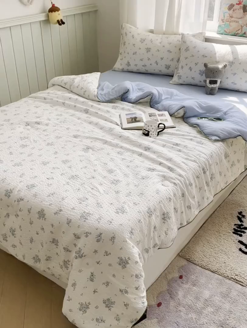 91家纺网 家纺一手货源 找家纺 贝扬思家纺 2026新款泡芙纱单夏被凉糖系列（凉而不冰的触感，清凉与柔软兼得） 凉糖-蓝雪草