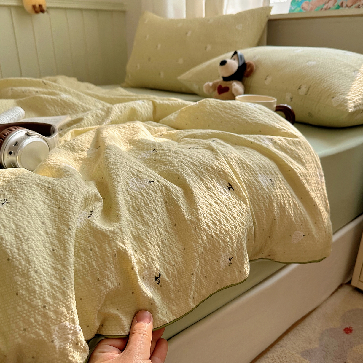 91家纺网 家纺一手货源 找家纺 贝扬思家纺 2026新款泡芙纱单夏被凉糖系列（凉而不冰的触感，清凉与柔软兼得） 凉糖-抹茶南瓜