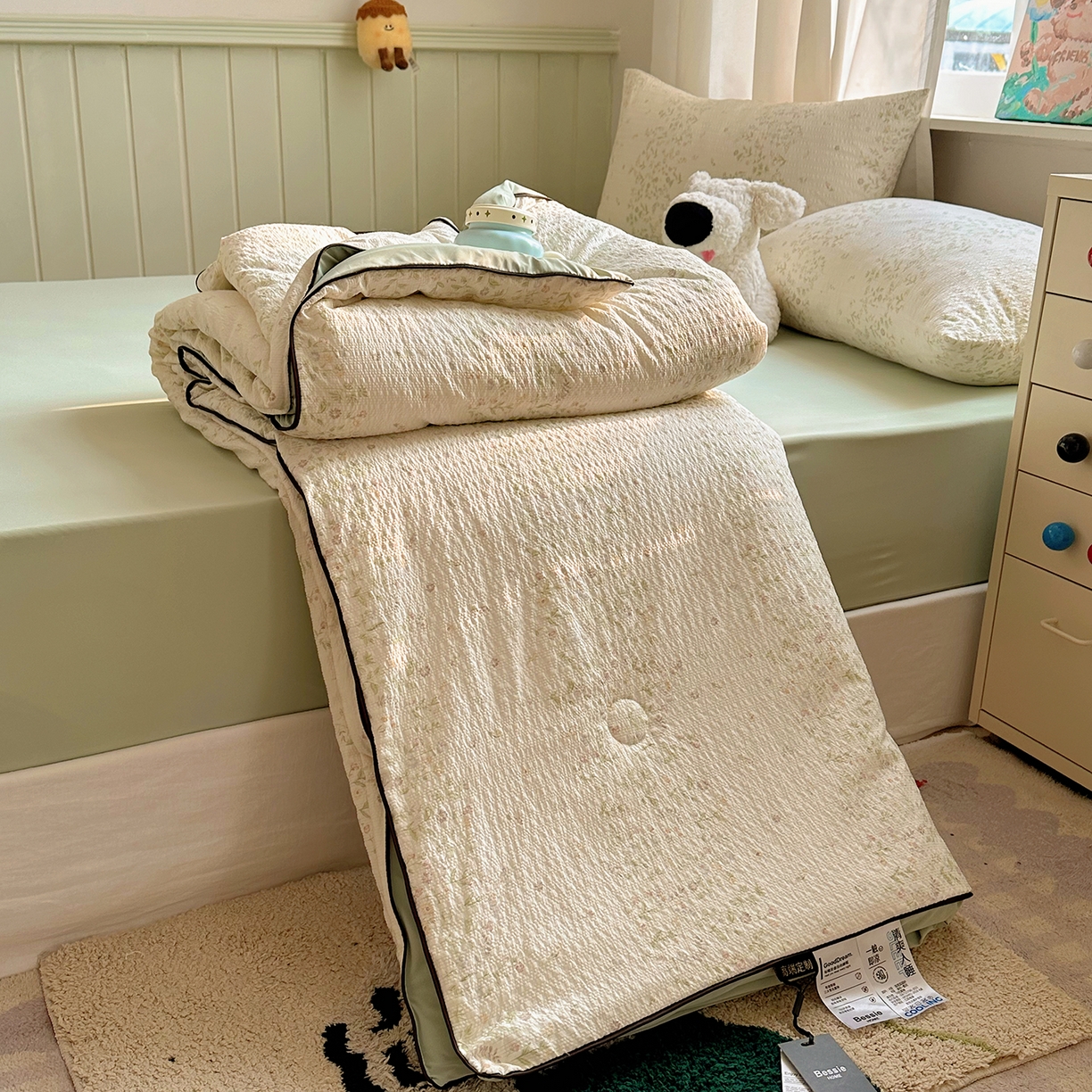 91家纺网 家纺一手货源 找家纺 贝扬思家纺 2026新款泡芙纱单夏被凉糖系列（凉而不冰的触感，清凉与柔软兼得） 凉糖-浅夏花信