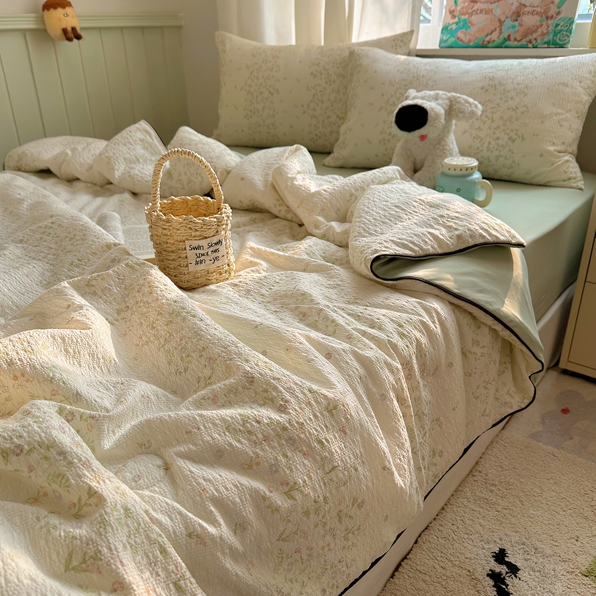 91家纺网 家纺一手货源 找家纺 贝扬思家纺 2026新款泡芙纱单夏被凉糖系列（凉而不冰的触感，清凉与柔软兼得） 凉糖-浅夏花信