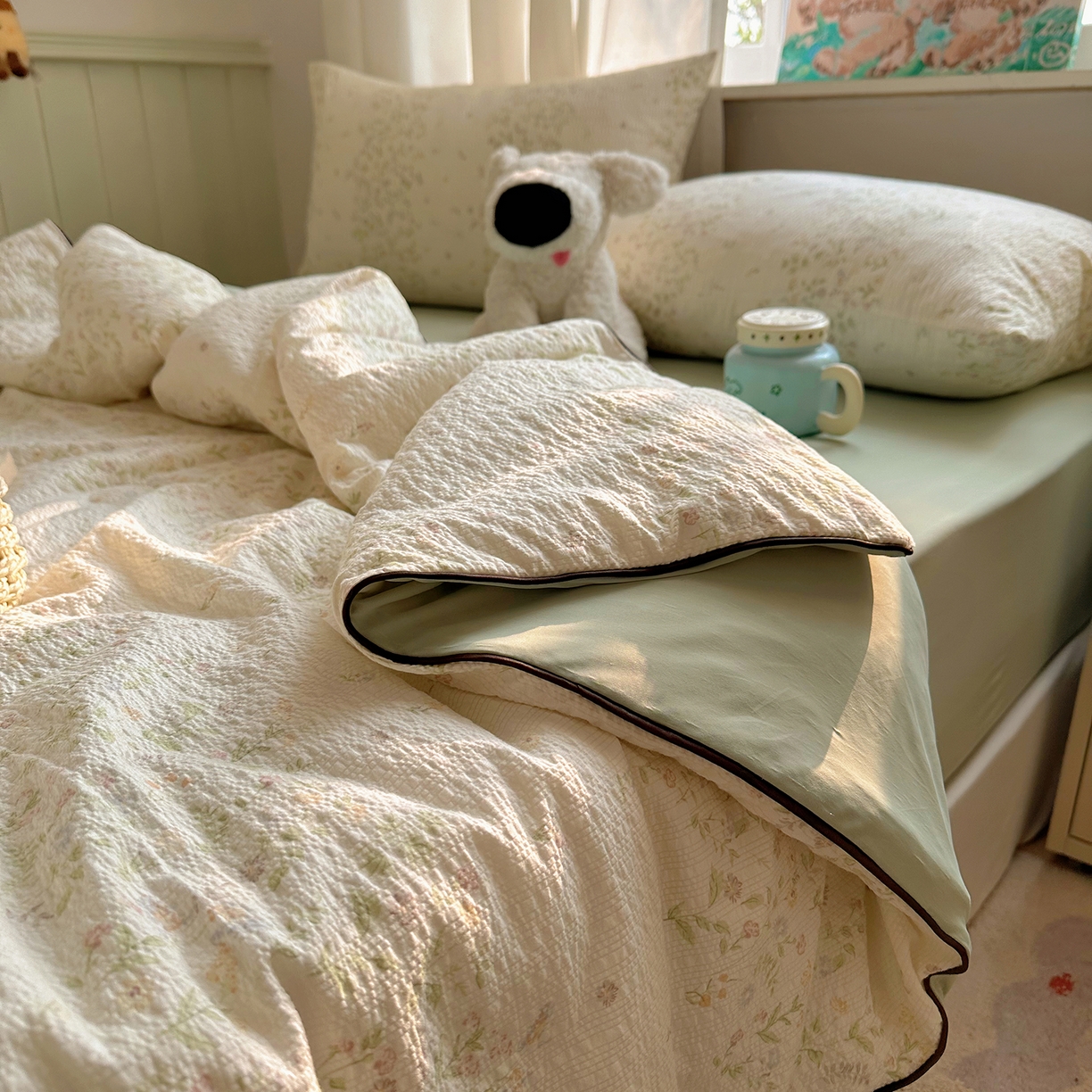 91家纺网 家纺一手货源 找家纺 贝扬思家纺 2026新款泡芙纱单夏被凉糖系列（凉而不冰的触感，清凉与柔软兼得） 凉糖-浅夏花信