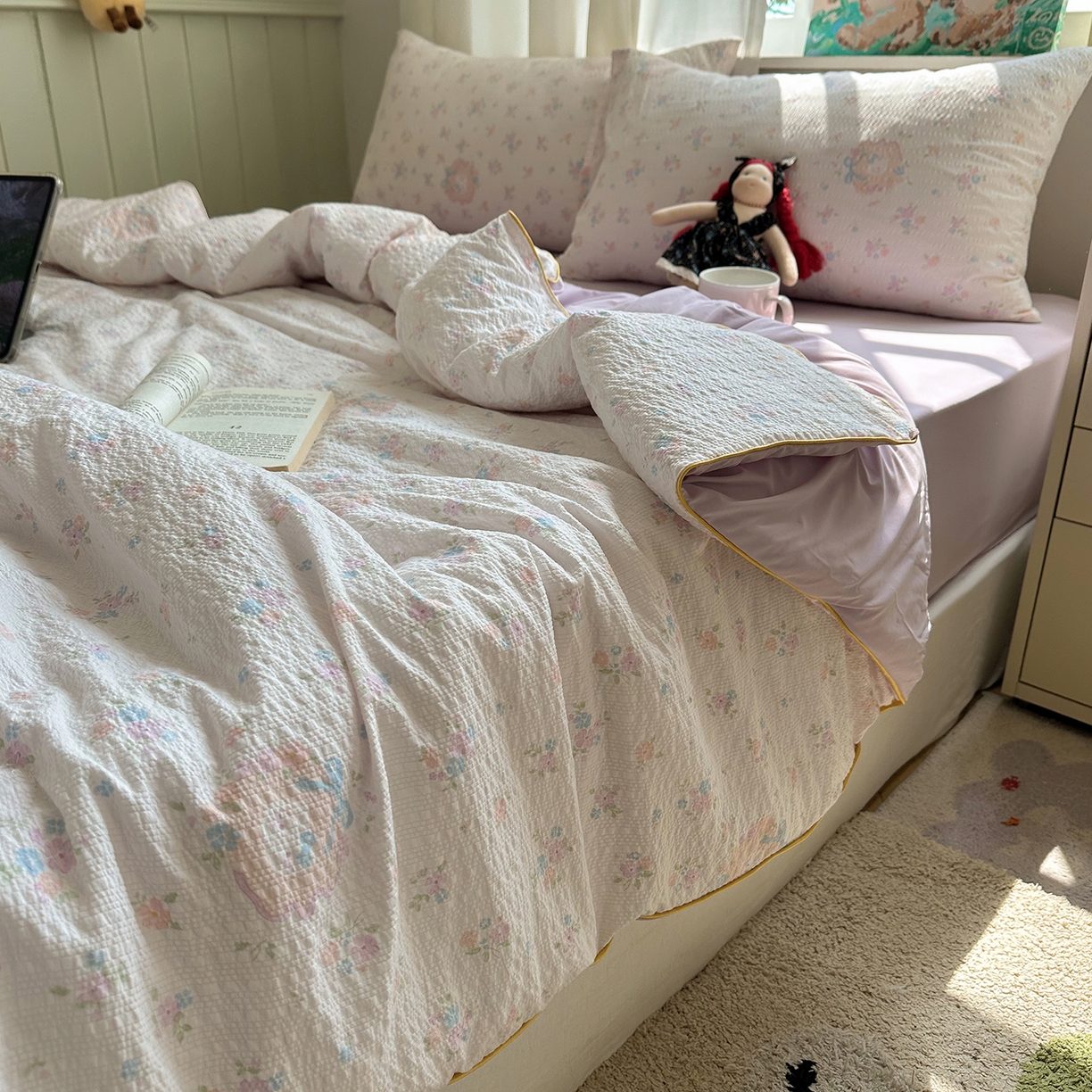 91家纺网 家纺一手货源 找家纺 贝扬思家纺 2026新款泡芙纱单夏被凉糖系列（凉而不冰的触感，清凉与柔软兼得） 凉糖-碎花藏甜