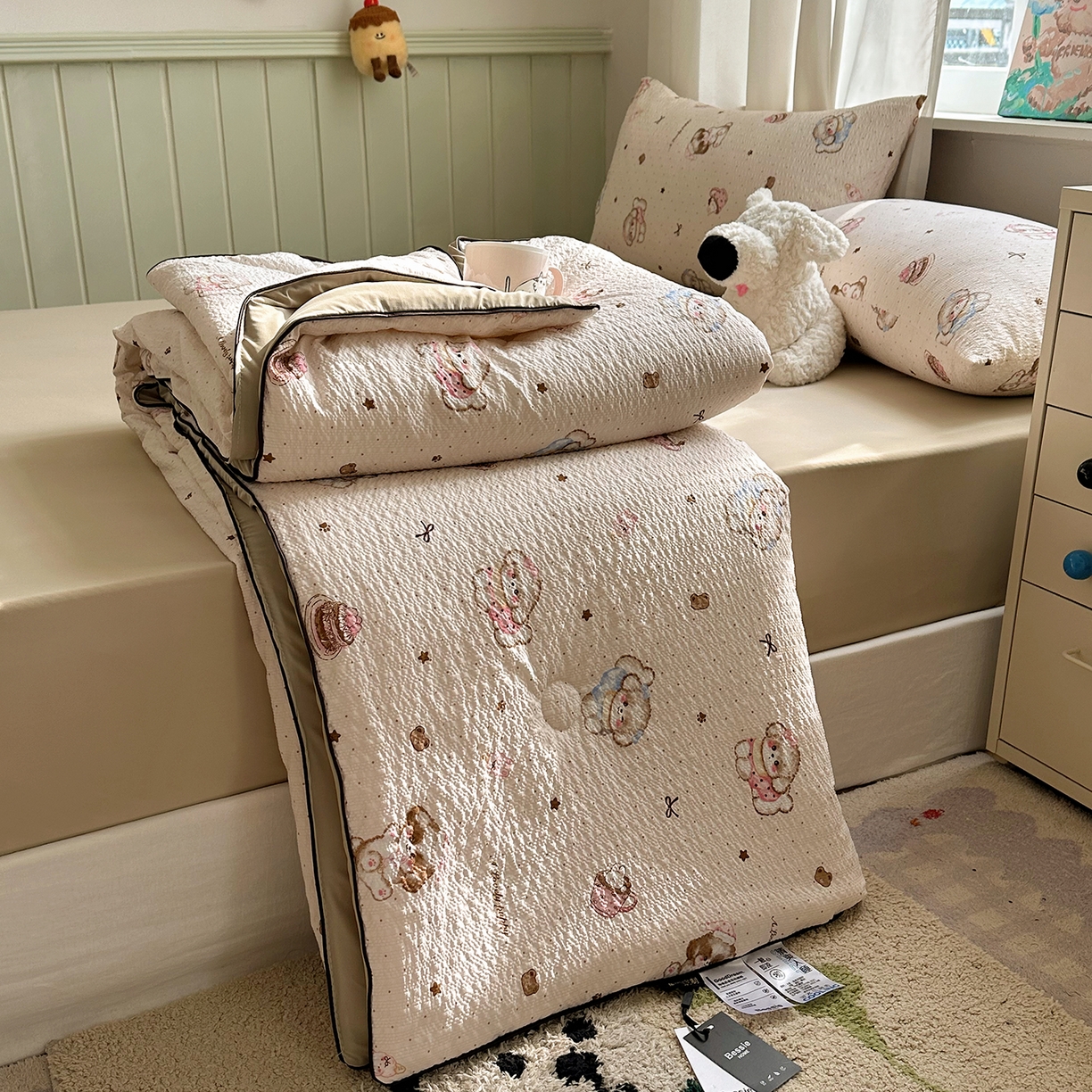 91家纺网 家纺一手货源 找家纺 贝扬思家纺 2026新款泡芙纱单夏被凉糖系列（凉而不冰的触感，清凉与柔软兼得） 凉糖-甜品萌狗