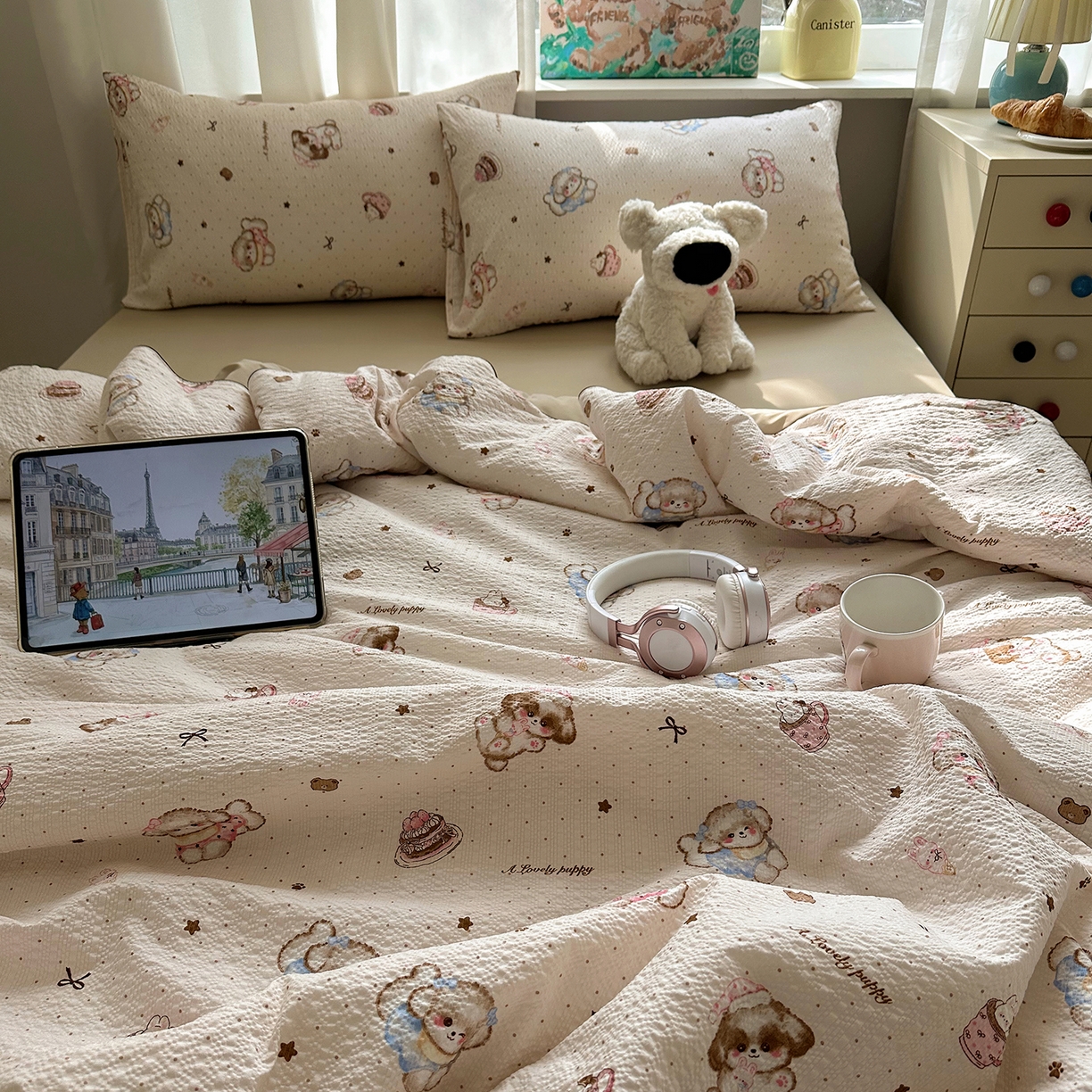 91家纺网 家纺一手货源 找家纺 贝扬思家纺 2026新款泡芙纱单夏被凉糖系列（凉而不冰的触感，清凉与柔软兼得） 凉糖-甜品萌狗