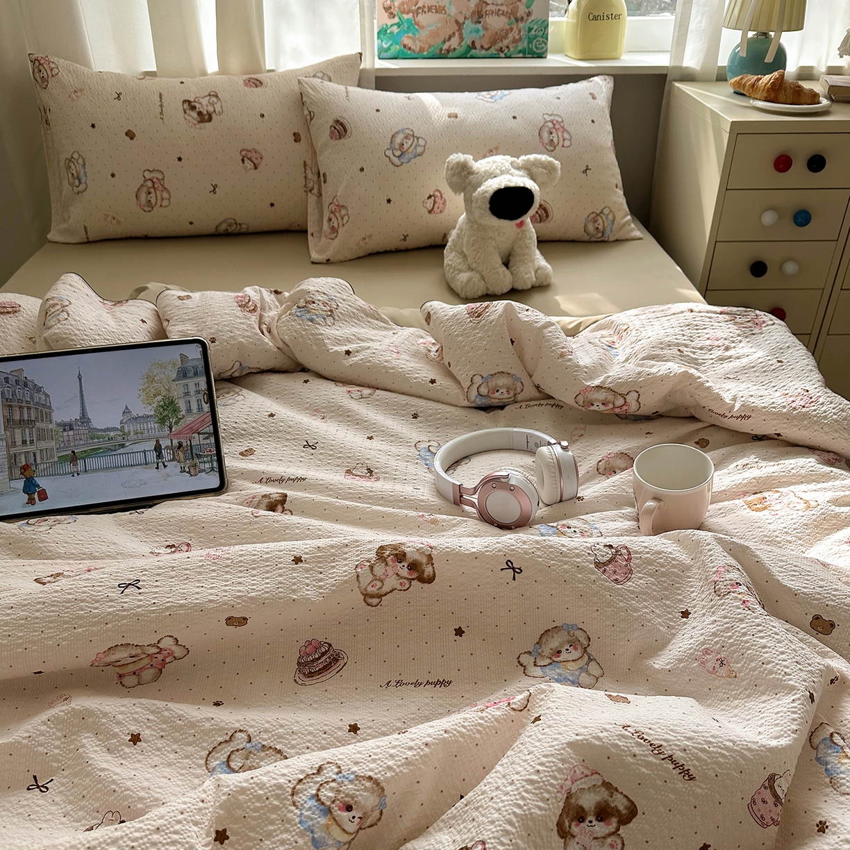 91家纺网 家纺一手货源 找家纺 贝扬思家纺 2026新款泡芙纱单夏被凉糖系列（凉而不冰的触感，清凉与柔软兼得） 凉糖-甜品萌狗