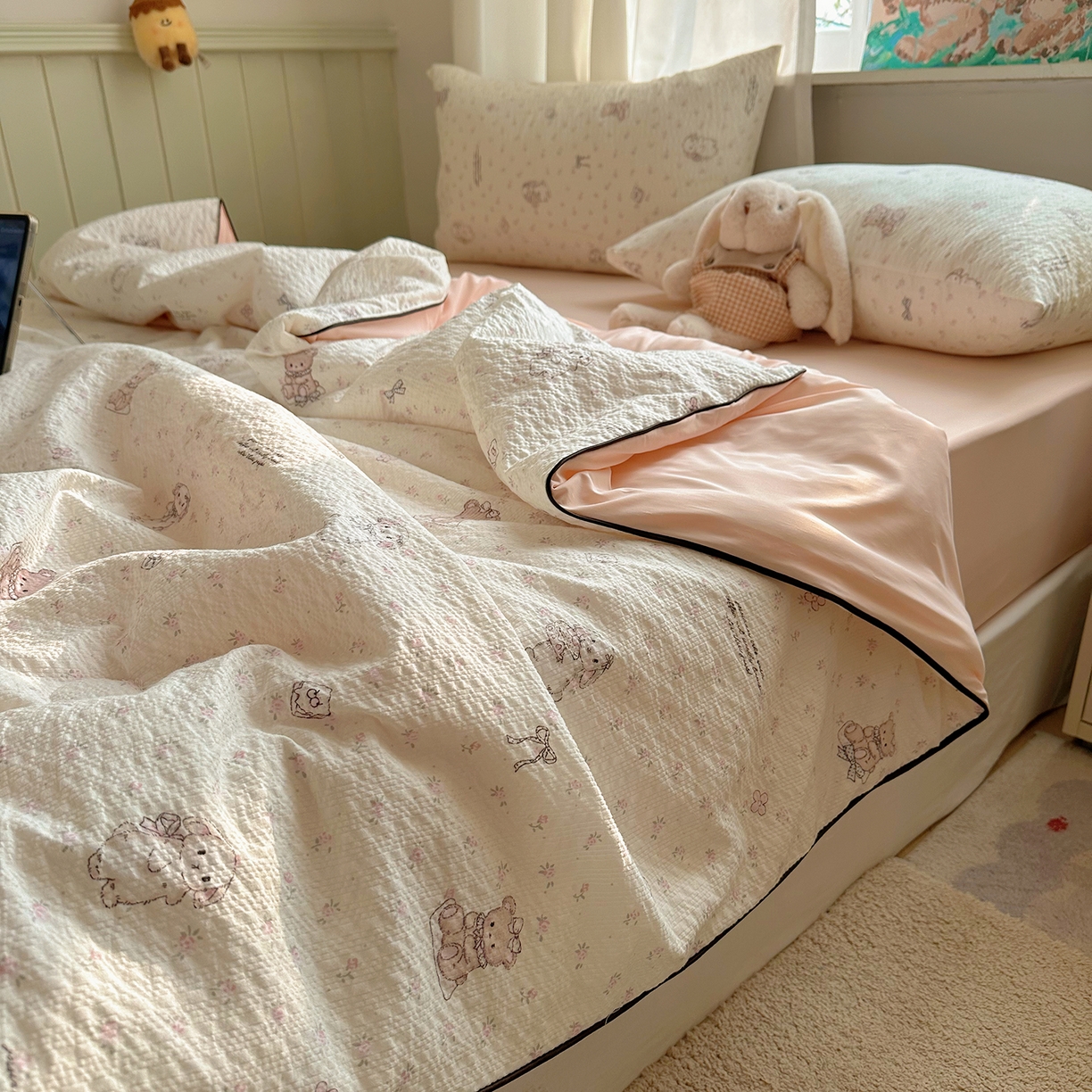 91家纺网 家纺一手货源 找家纺 贝扬思家纺 2026新款泡芙纱单夏被凉糖系列（凉而不冰的触感，清凉与柔软兼得） 凉糖-悦悦小兔