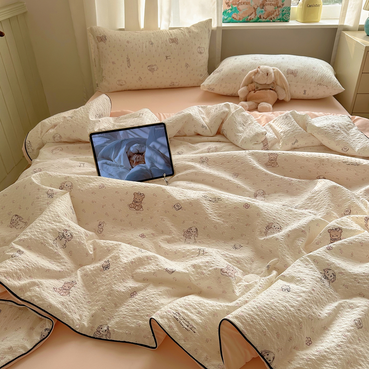 91家纺网 家纺一手货源 找家纺 贝扬思家纺 2026新款泡芙纱单夏被凉糖系列（凉而不冰的触感，清凉与柔软兼得） 凉糖-悦悦小兔