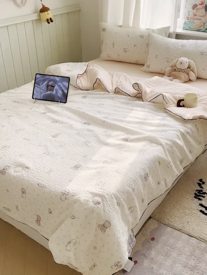 91家纺网 家纺一手货源 找家纺 贝扬思家纺 2026新款泡芙纱单夏被凉糖系列（凉而不冰的触感，清凉与柔软兼得） 凉糖-悦悦小兔