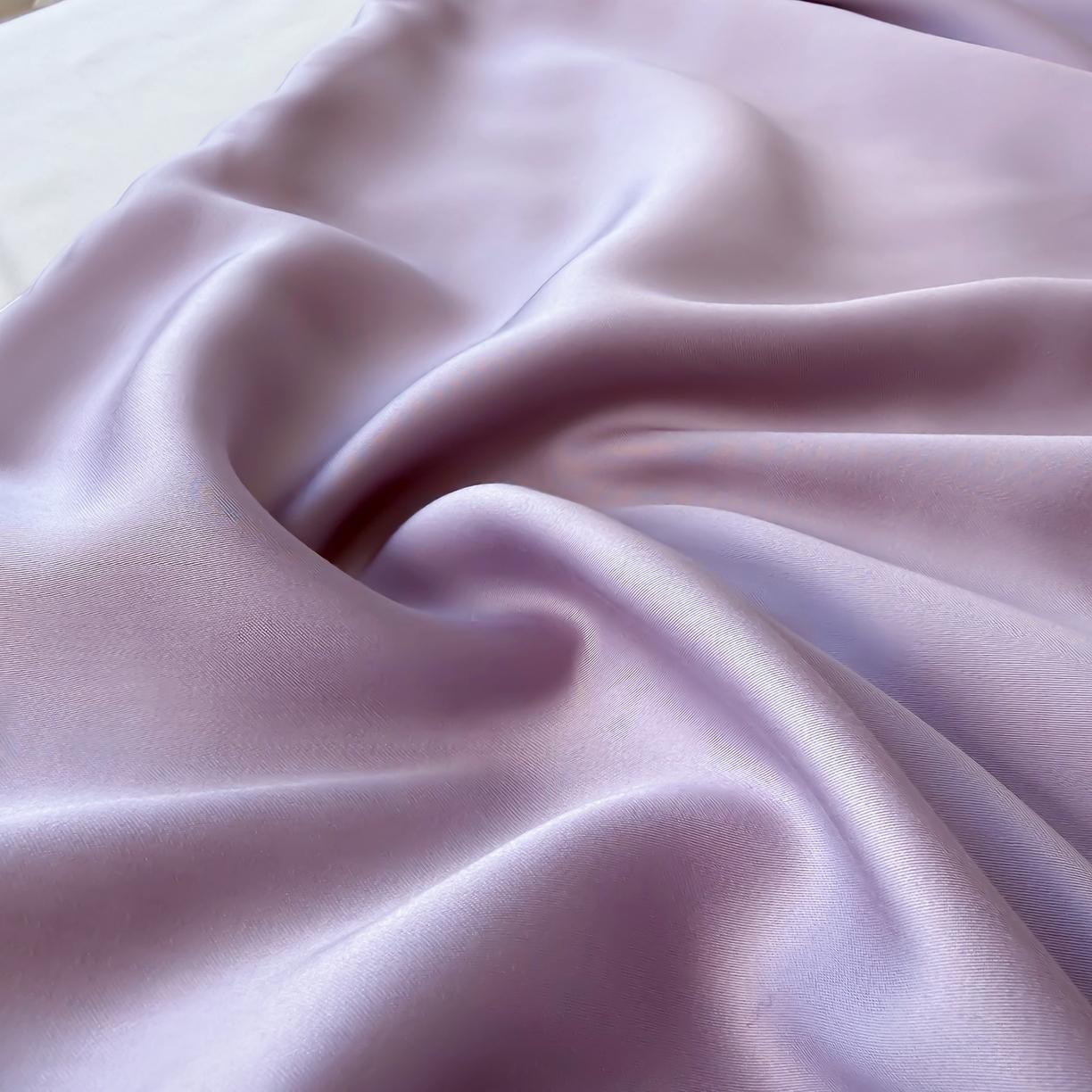 91家纺网 家纺一手货源 找家纺 鑫田家纺 2026新款60支兰精天丝蚕丝被夏凉被100%纯蚕丝夏被四件套床单床笠学生三件套 魅紫