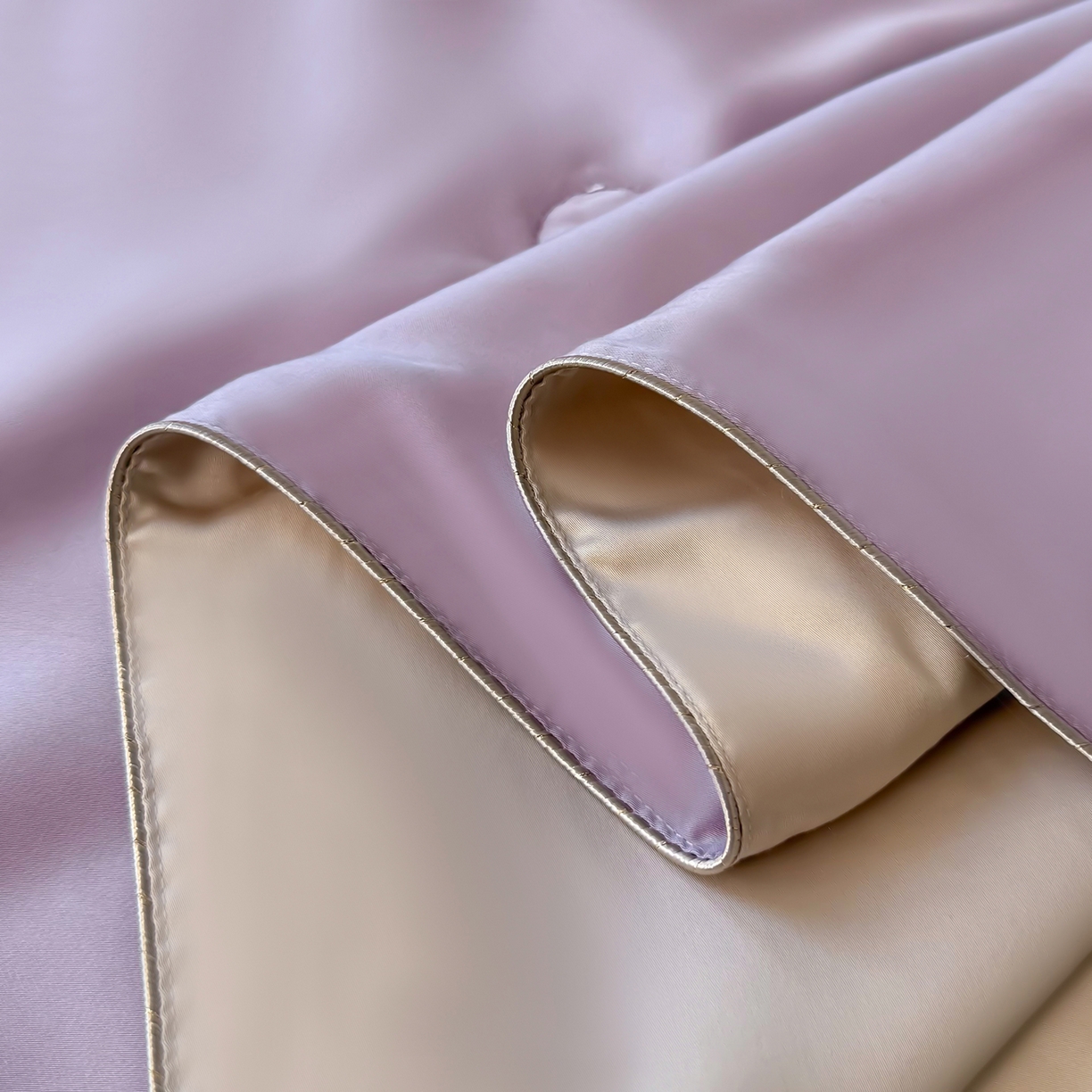 91家纺网 家纺一手货源 找家纺 鑫田家纺 2026新款60支兰精天丝蚕丝被夏凉被100%纯蚕丝夏被四件套床单床笠学生三件套 魅紫