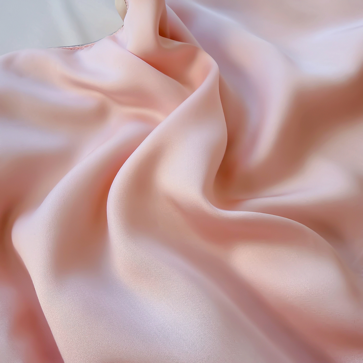 91家纺网 家纺一手货源 找家纺 鑫田家纺 2026新款60支兰精天丝蚕丝被夏凉被100%纯蚕丝夏被四件套床单床笠学生三件套 浅妮粉