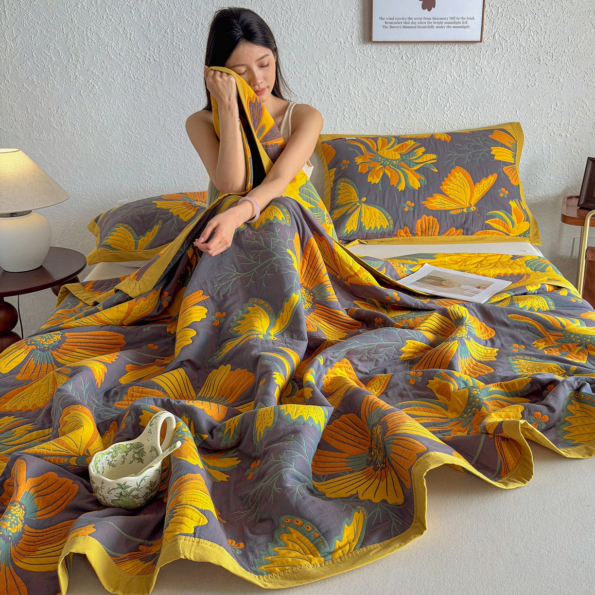 91家纺网 家纺一手货源 找家纺 棠薇家纺 2026新款纱布盖毯长绒棉纱布毛巾被夏被单双人棉纱盖毯毛巾毯夏季夏凉被空调被毯子可铺可盖床盖 花样蝶舞紫