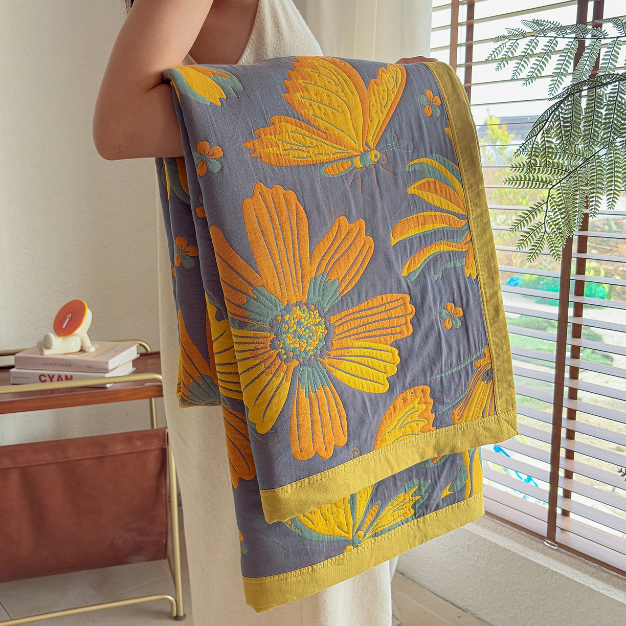 91家纺网 家纺一手货源 找家纺 棠薇家纺 2026新款纱布盖毯长绒棉纱布毛巾被夏被单双人棉纱盖毯毛巾毯夏季夏凉被空调被毯子可铺可盖床盖 花样蝶舞紫