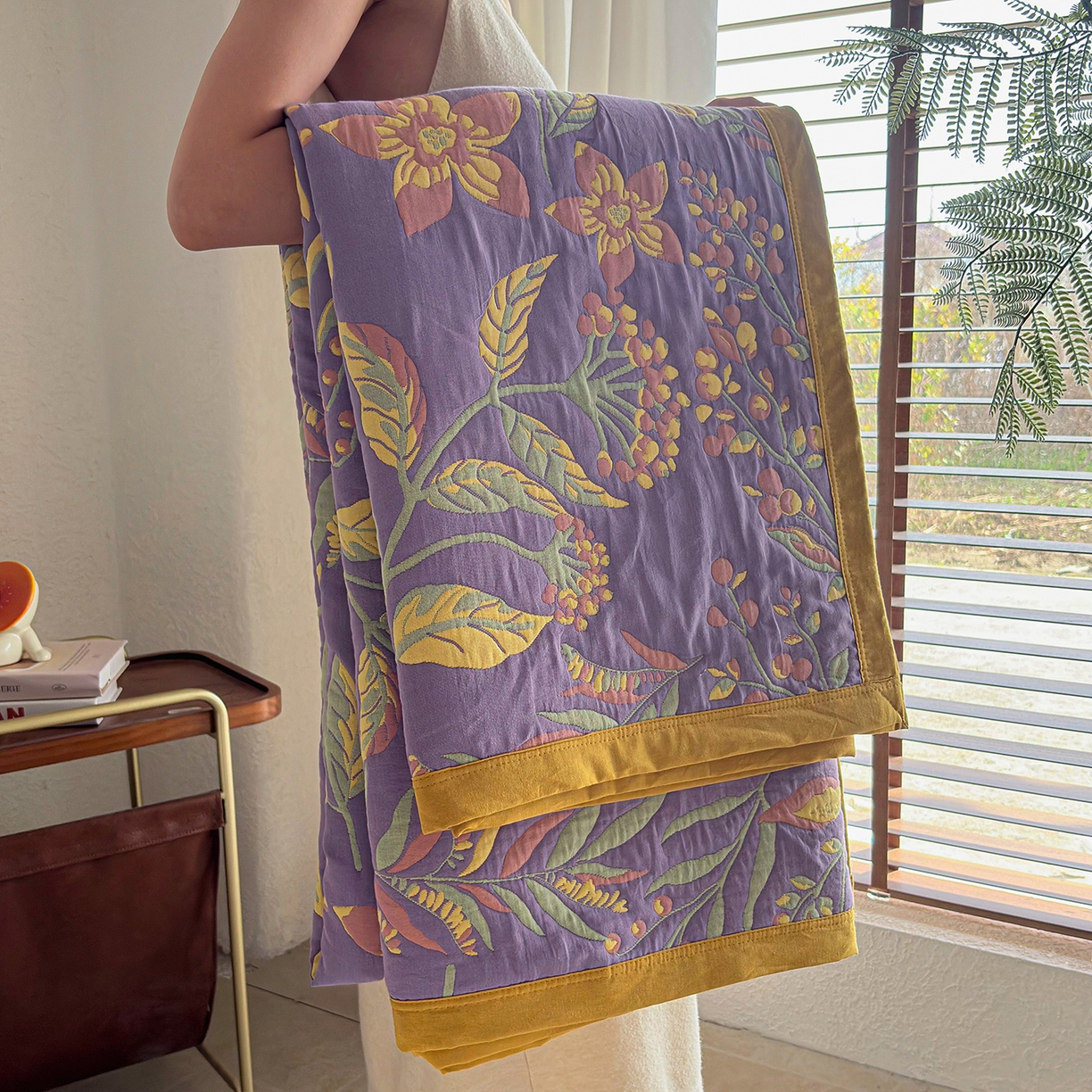 91家纺网 家纺一手货源 找家纺 棠薇家纺 2026新款纱布盖毯长绒棉纱布毛巾被夏被单双人棉纱盖毯毛巾毯夏季夏凉被空调被毯子可铺可盖床盖 花间漫步