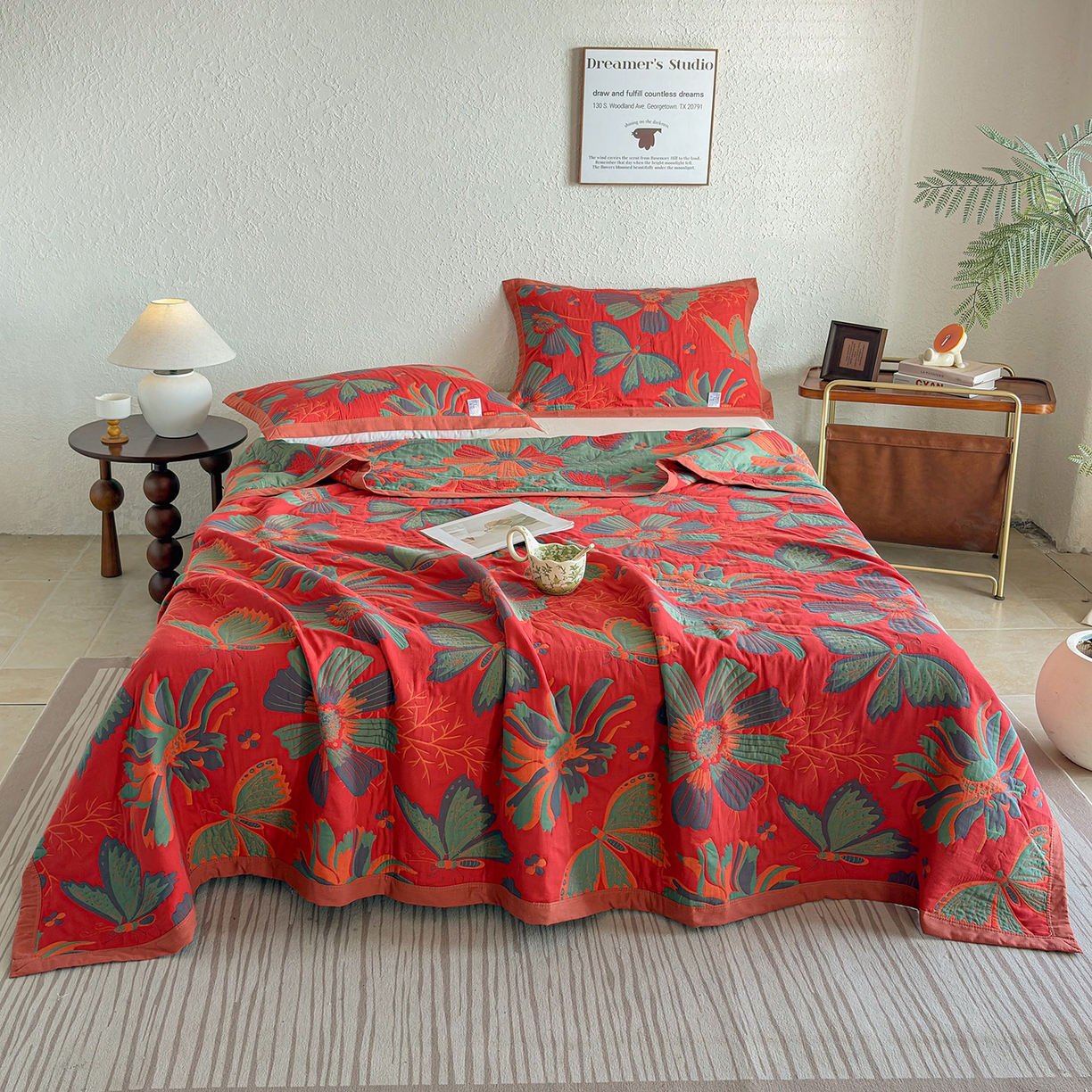 91家纺网 家纺一手货源 找家纺 棠薇家纺 2026新款纱布盖毯长绒棉纱布毛巾被夏被单双人棉纱盖毯毛巾毯夏季夏凉被空调被毯子可铺可盖床盖 花样蝶舞红