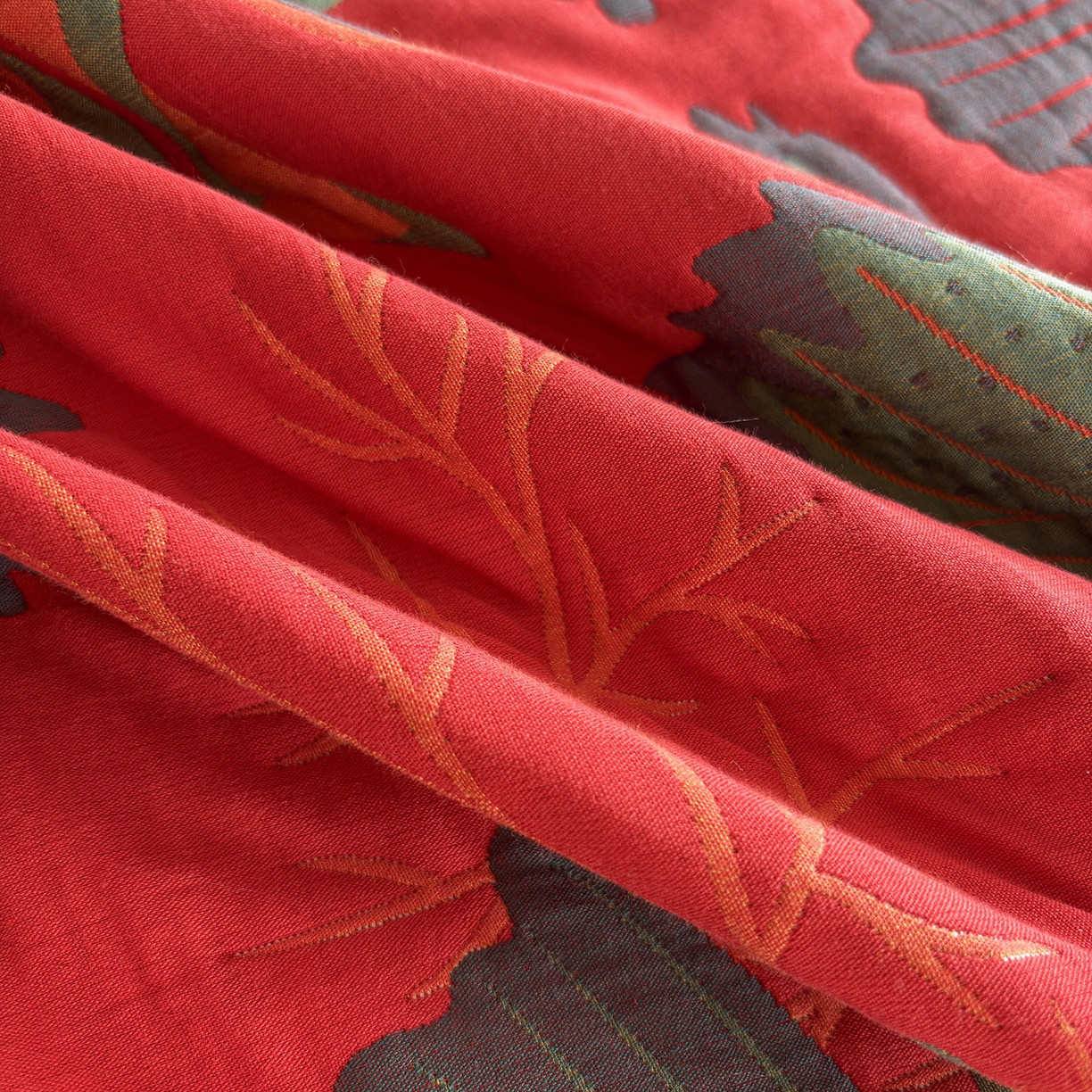 91家纺网 家纺一手货源 找家纺 棠薇家纺 2026新款纱布盖毯长绒棉纱布毛巾被夏被单双人棉纱盖毯毛巾毯夏季夏凉被空调被毯子可铺可盖床盖 花样蝶舞红