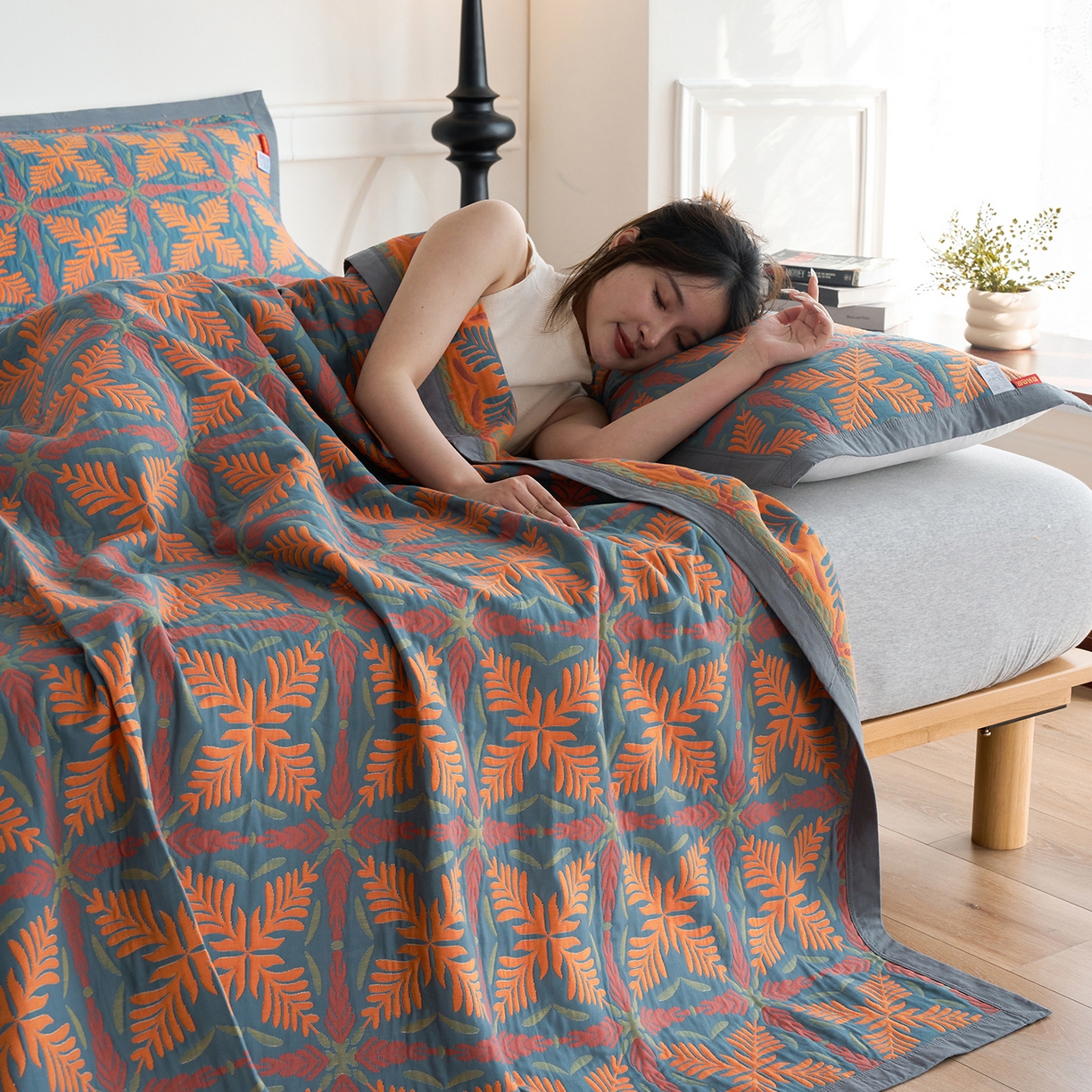 91家纺网 家纺一手货源 找家纺 棠薇家纺 2026新款纱布盖毯长绒棉纱布毛巾被夏被单双人棉纱盖毯毛巾毯夏季夏凉被空调被毯子可铺可盖床盖 典雅之风