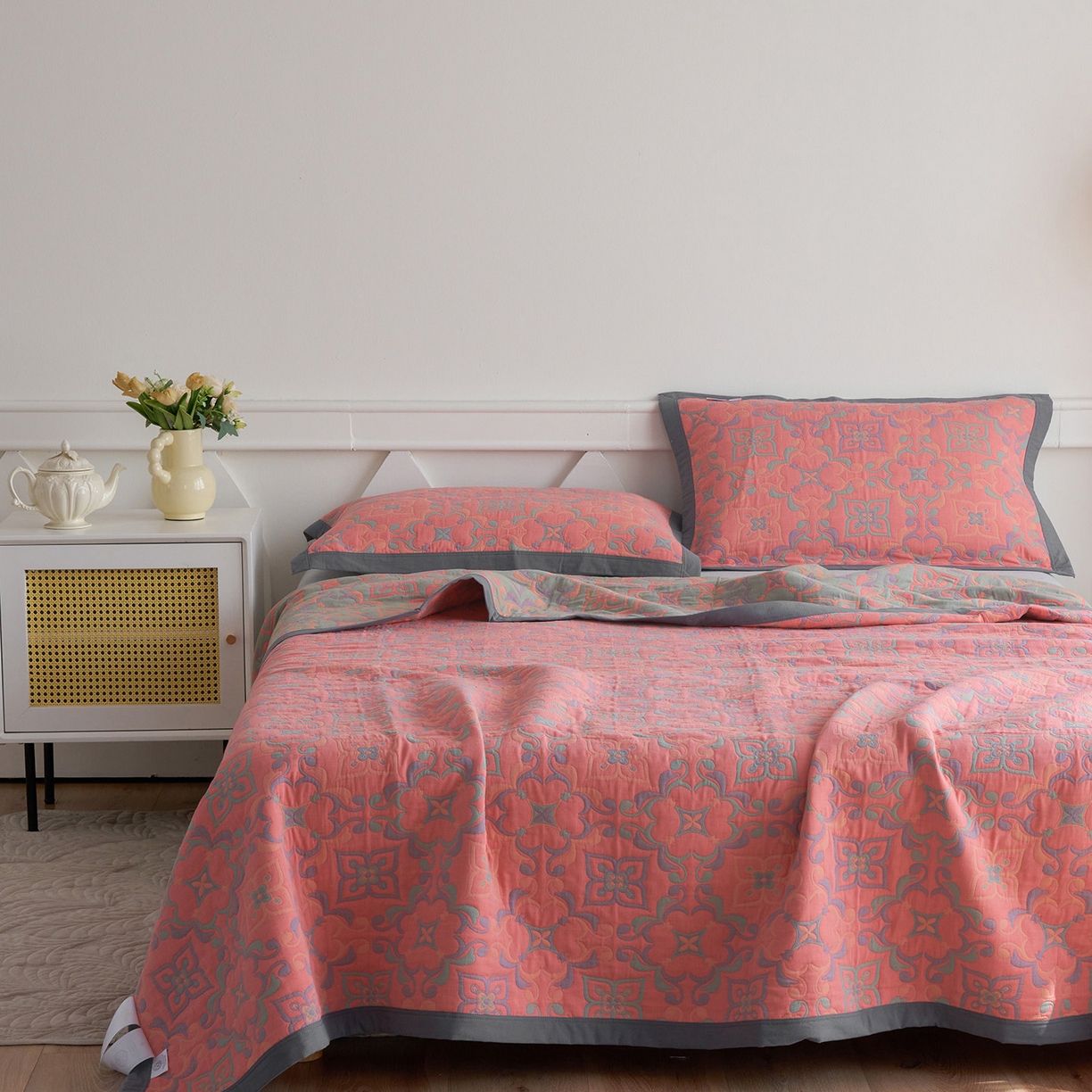 91家纺网 家纺一手货源 找家纺 棠薇家纺 2026新款纱布盖毯长绒棉纱布毛巾被夏被单双人棉纱盖毯毛巾毯夏季夏凉被空调被毯子可铺可盖床盖 年华粉