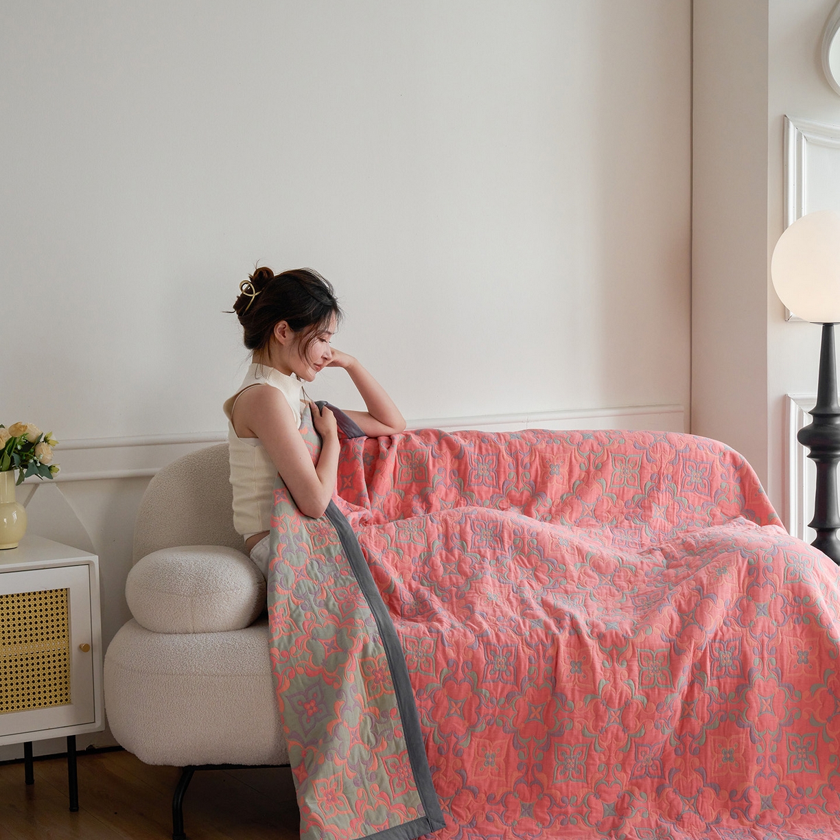 91家纺网 家纺一手货源 找家纺 棠薇家纺 2026新款纱布盖毯长绒棉纱布毛巾被夏被单双人棉纱盖毯毛巾毯夏季夏凉被空调被毯子可铺可盖床盖 年华粉