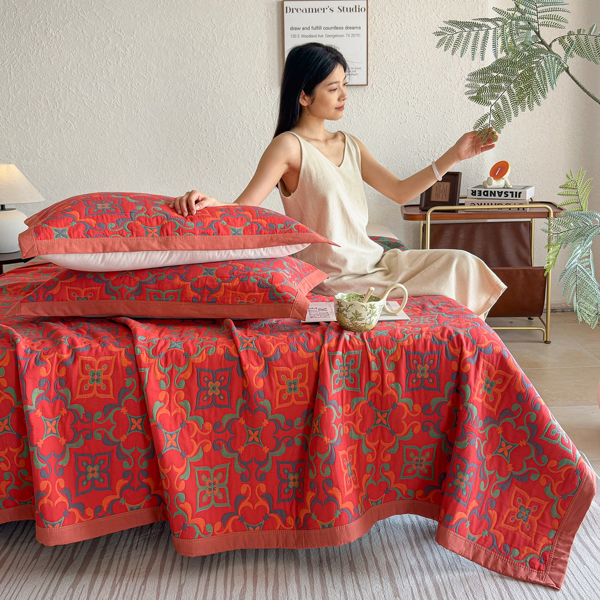 91家纺网 家纺一手货源 找家纺 棠薇家纺 2026新款纱布盖毯长绒棉纱布毛巾被夏被单双人棉纱盖毯毛巾毯夏季夏凉被空调被毯子可铺可盖床盖 年华红