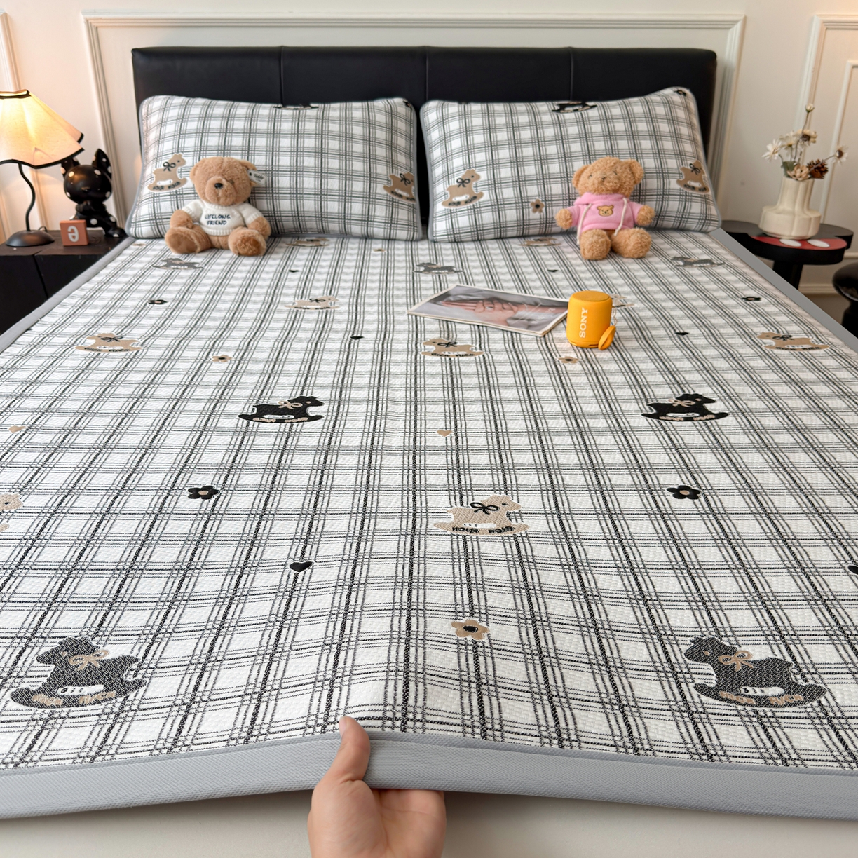 91家纺网 家纺一手货源 找家纺 （总）爱思凯家纺 2026新款纯凉感pe豆豆多色双提花条席-成人款