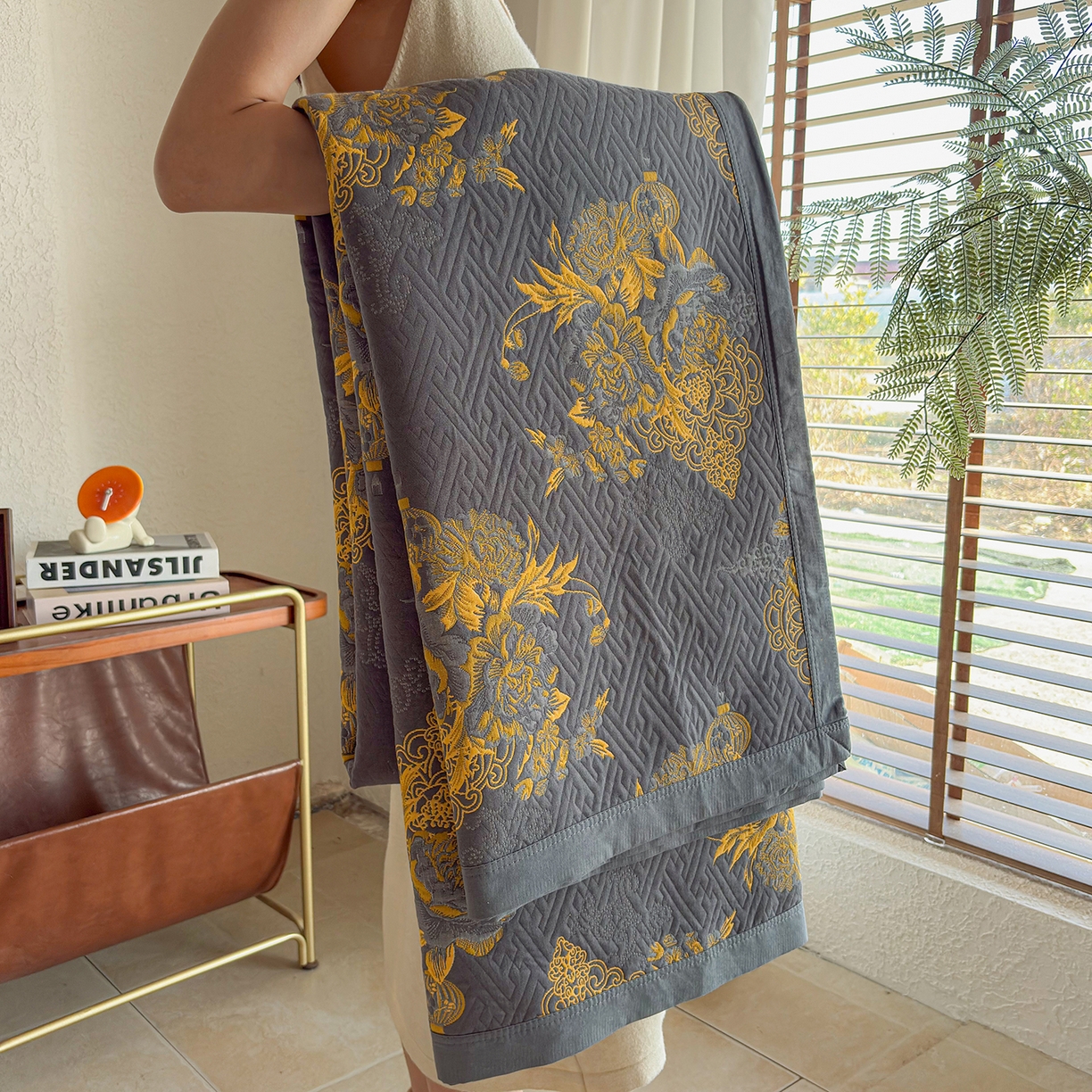 91家纺网 家纺一手货源 找家纺 棠薇家纺 2026新款纱布盖毯长绒棉纱布毛巾被夏被单双人棉纱盖毯毛巾毯夏季夏凉被空调被毯子可铺可盖床盖 时光笔墨