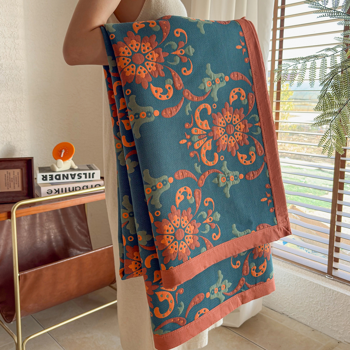 91家纺网 家纺一手货源 找家纺 棠薇家纺 2026新款纱布盖毯长绒棉纱布毛巾被夏被单双人棉纱盖毯毛巾毯夏季夏凉被空调被毯子可铺可盖床盖 温婉花境